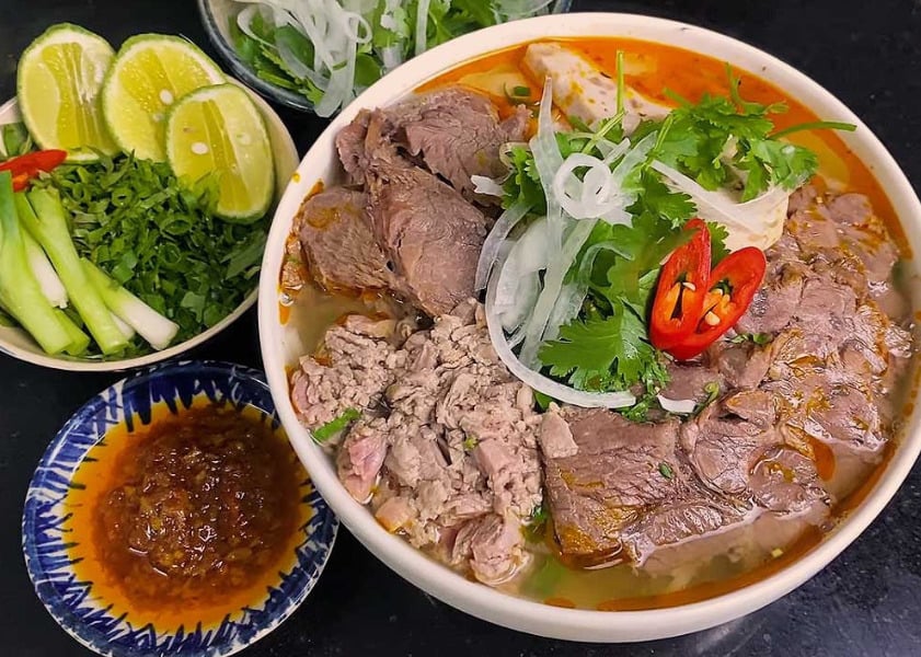 Bún bò Huế ngon ở Sài Gòn: TOP 17 địa chỉ ăn là ghiền